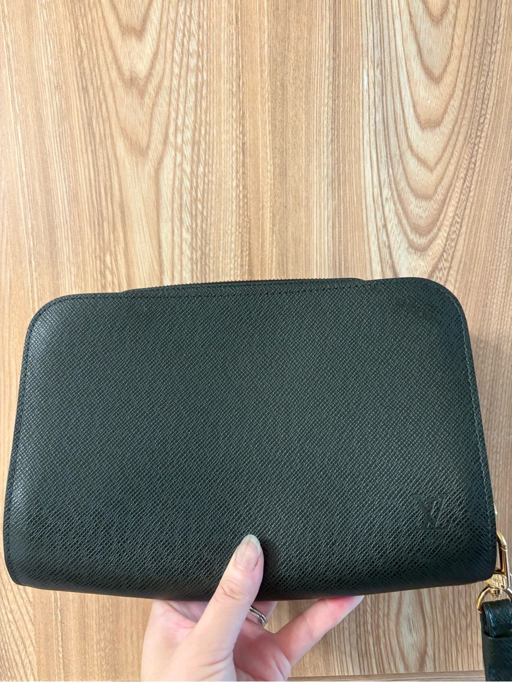 Auth LOUIS VUITTON LV Logo BAIKAL Clutch Hand Bag Taiga Leather Epicea